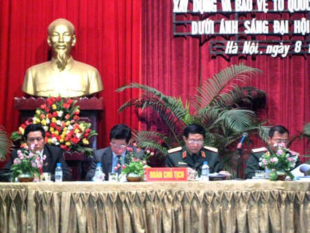 Hội thảo Xây dựng và bảo vệ Tổ quốc Việt Nam xã hội chủ nghĩa dưới ánh sáng Đại hội lần thứ XI của Đảng